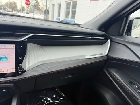 New 2026 Jeep Cherokee Limited image 29