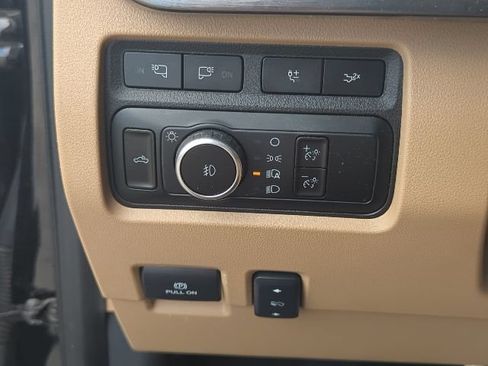 Used 2024 Ford F250 Lariat w/ Lariat Ultimate Package AWD/4WD image 26