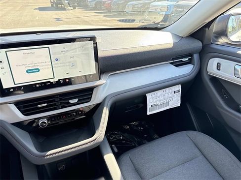 New 2026 Ford Explorer Active image 15