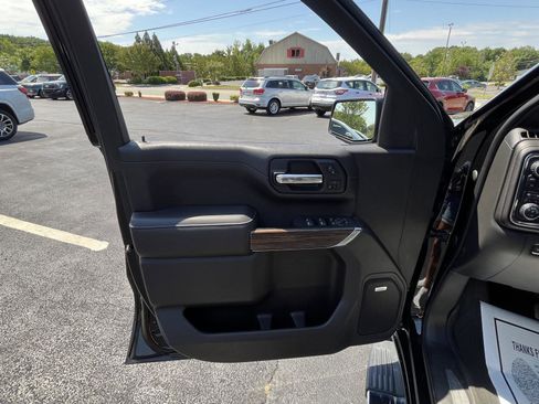 Used 2019 Chevrolet Silverado 1500 High Country w/ Trailer Camera Package AWD/4WD image 7