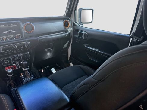 Used 2021 Jeep Gladiator Mojave AWD/4WD image 21