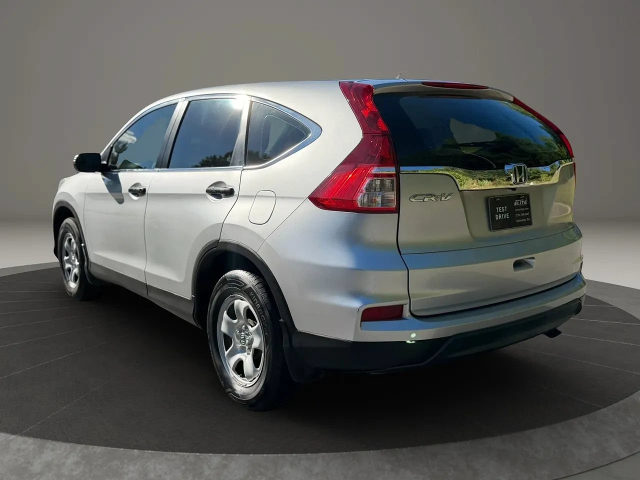 Used 2016 Honda CR-V LX image 4