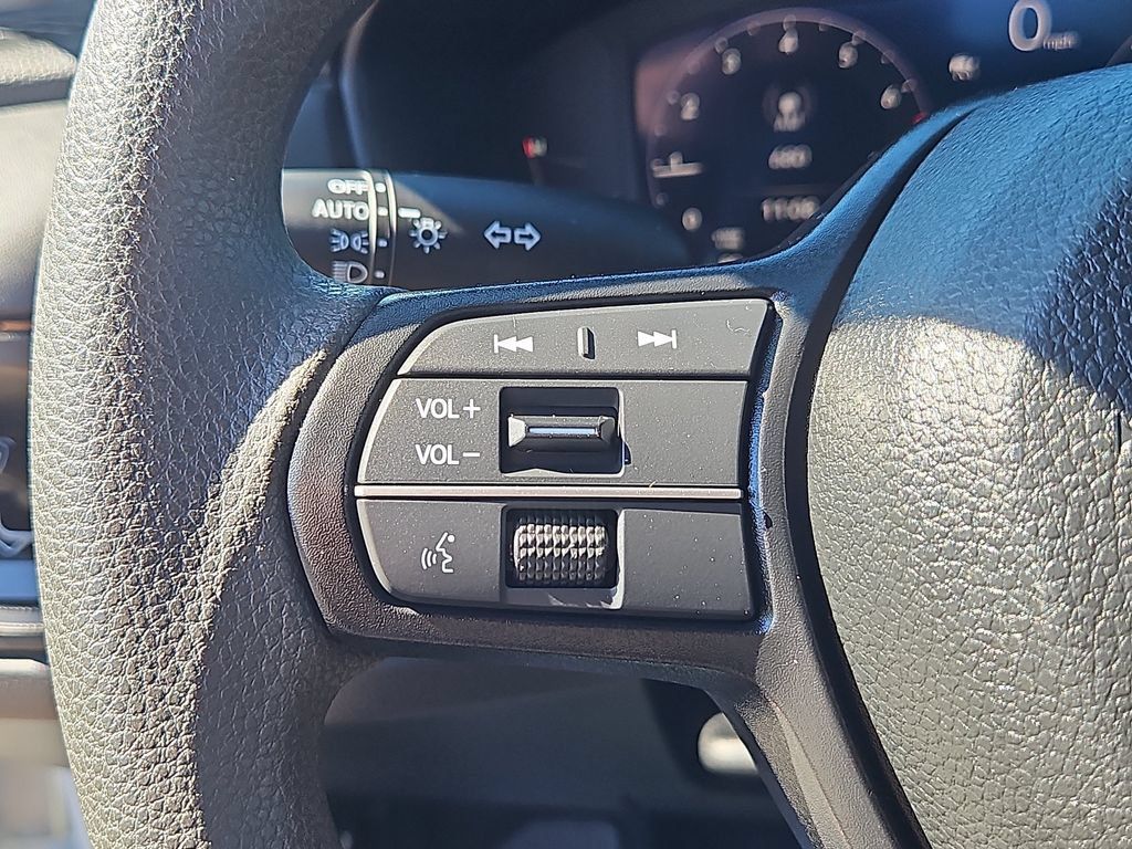 Certified 2025 Honda Accord LX image 20
