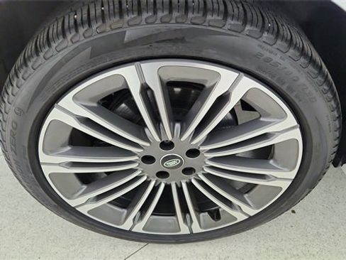 Used 2024 Land Rover Range Rover Sport Dynamic SE image 60