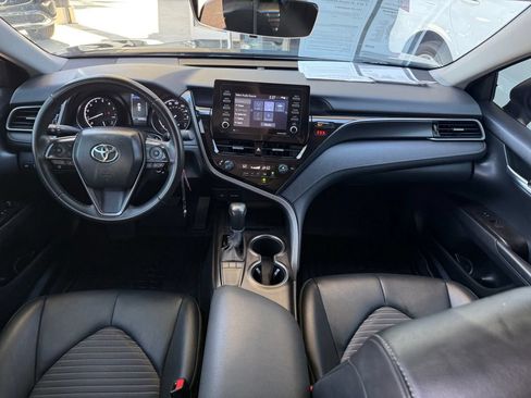 Used 2024 Toyota Camry SE FWD image 9