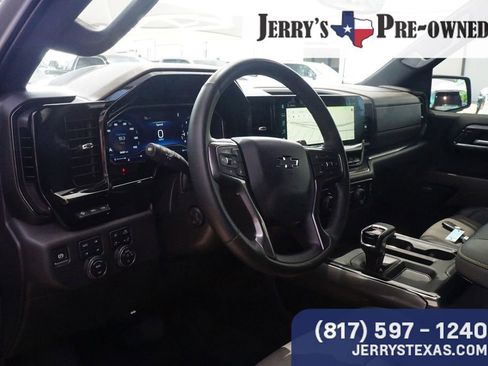 Used 2024 Chevrolet Silverado 1500 ZR2 w/ Technology Package AWD/4WD image 20