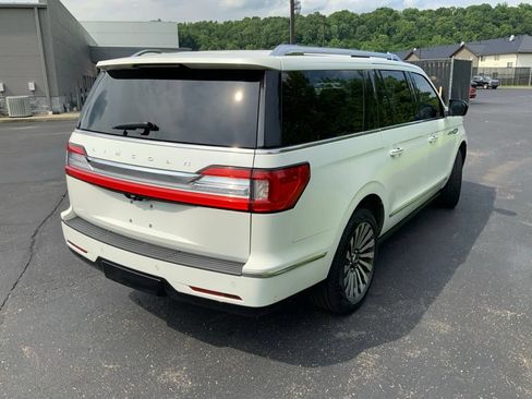 Used 2021 Lincoln Navigator L Reserve w/ Luxury Package AWD/4WD image 15