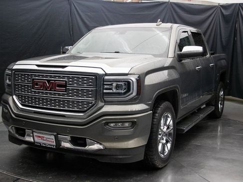 Used 2017 GMC Sierra 1500 Denali image 6
