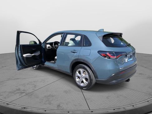 Certified 2023 Honda HR-V LX image 10