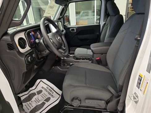 New 2026 Jeep Wrangler Unlimited Sport AWD/4WD image 15