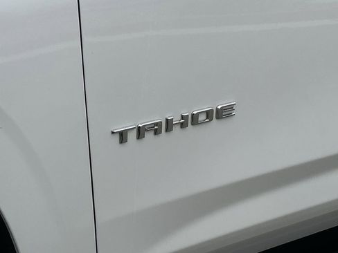 Used 2023 Chevrolet Tahoe LT w/ Luxury Package image 33
