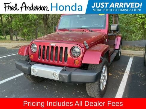 Used 2012 Jeep Wrangler Unlimited Sahara w/ Max Tow Pkg AWD/4WD image 10