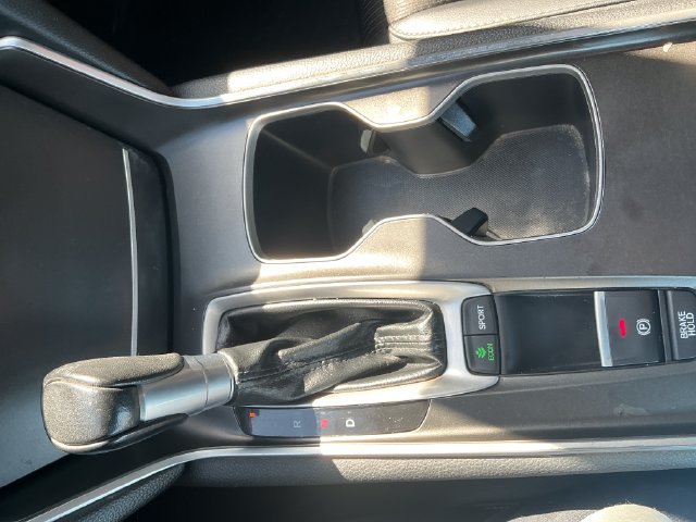 Used 2020 Honda Accord Sport image 24