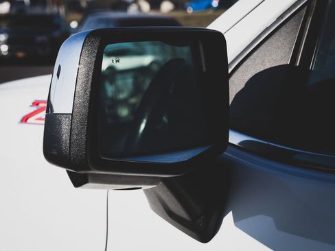 Used 2021 Chevrolet Silverado 1500 LTZ w/ LTZ Premium Package image 25