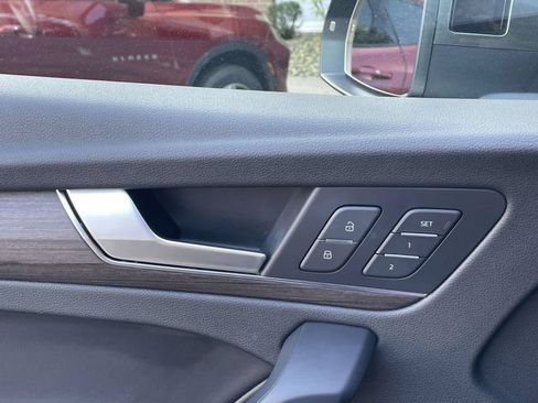 Certified 2023 Audi Q5 2.0T Premium Plus w/ Premium Plus Package AWD/4WD image 36