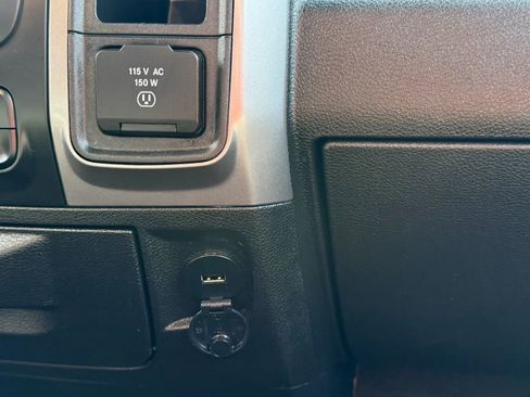 Used 2023 RAM 1500 Classic Warlock AWD/4WD image 25