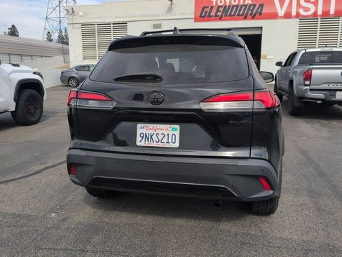 Certified 2024 Toyota Corolla Cross XLE FWD image 4