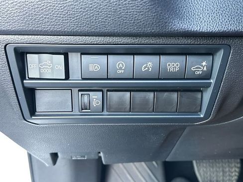 Used 2024 Toyota Tundra SR5 w/ SR5 Convenience Package AWD/4WD image 17