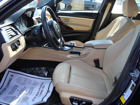 Used 2018 BMW 330i xDrive 330i xDrive AWD 4dr Sedan image 16