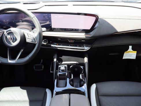 New 2025 Buick Envision Sport Touring image 8