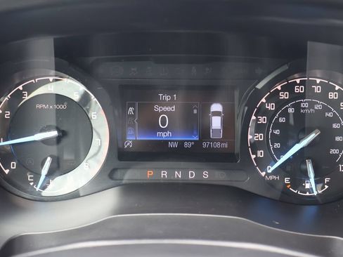 Used 2019 Ford Ranger XLT w/ Equipment Group 302A Luxury AWD/4WD image 9