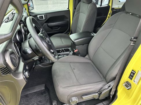 Used 2023 Jeep Wrangler Sport image 13