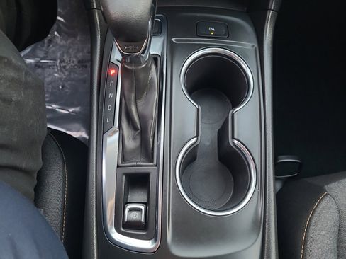 Used 2023 Chevrolet Equinox LT image 20