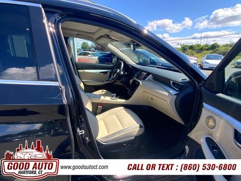 Used 2019 INFINITI QX50 Essential w/ Proactive Package AWD/4WD image 14
