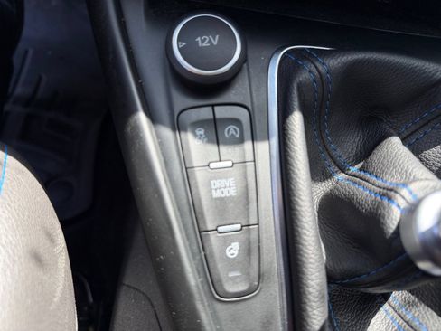 Used 2018 Ford Focus RS AWD/4WD image 26