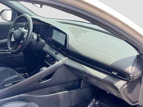 Used 2025 Hyundai Elantra N FWD image 30