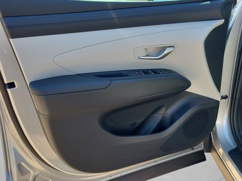 New 2026 Hyundai Tucson SEL FWD image 16