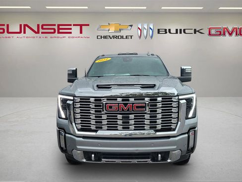Certified 2024 GMC Sierra 2500 Denali w/ Denali Reserve Package image 2