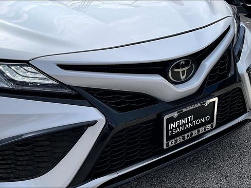 Used 2021 Toyota Camry XSE FWD image 39