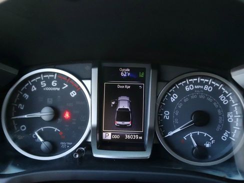 Used 2023 Toyota Tacoma 4x4 Double Cab image 18