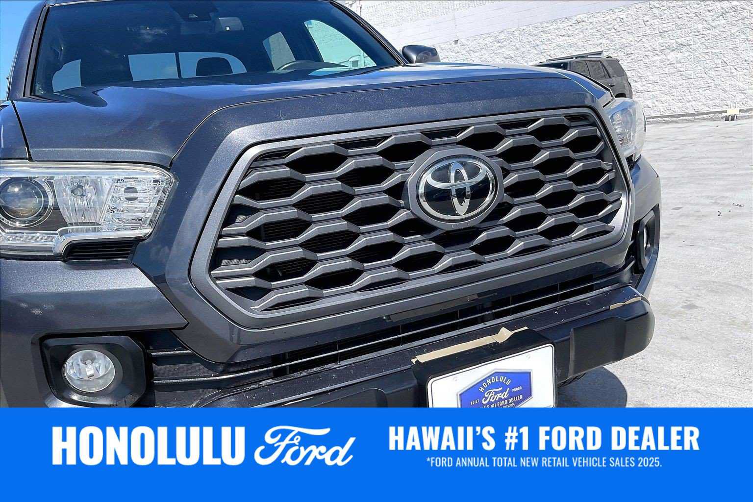 Used 2020 Toyota Tacoma TRD Off-Road w/ Technology Package AWD/4WD image 33