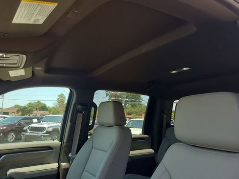 New 2025 GMC Sierra 2500 SLT w/ SLT Convenience Package image 19