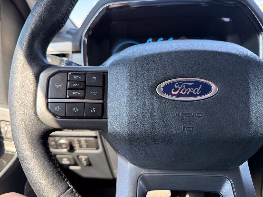 Used 2022 Ford F150 Lariat w/ Equipment Group 502A High AWD/4WD image 12