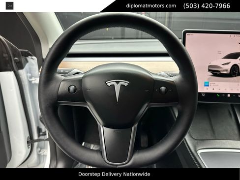 Used 2023 Tesla Model Y Long Range image 26