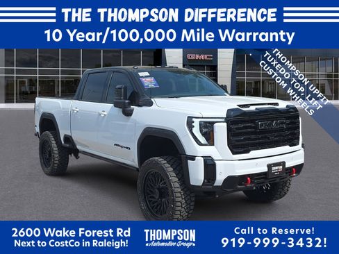 New 2026 GMC Sierra 2500 AT4 AWD/4WD image 1