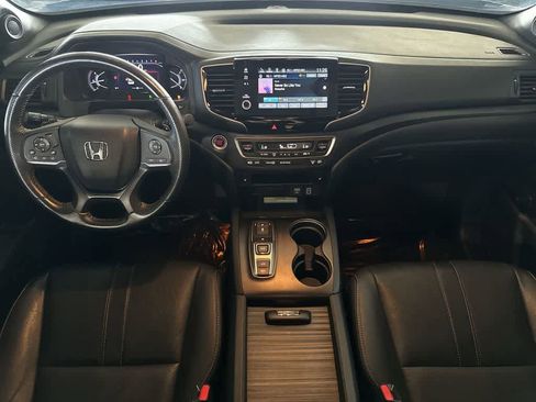 Used 2023 Honda Passport TrailSport image 23