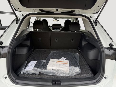 New 2026 Volkswagen Tiguan S image 11