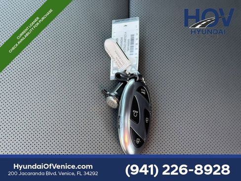 New 2025 Hyundai Santa Cruz Limited image 35