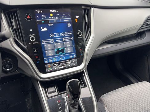Used 2025 Subaru Outback Premium image 61