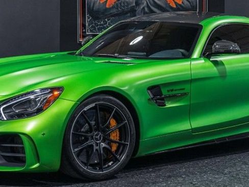 Used 2018 Mercedes-Benz AMG GT R image 1