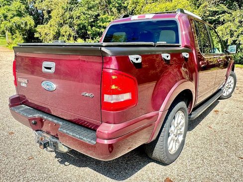 Used 2007 Ford Explorer Sport Trac Limited AWD/4WD image 8