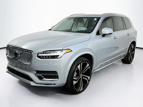 Used 2024 Volvo XC90 B6 Ultimate w/ Lounge Package AWD/4WD image 1