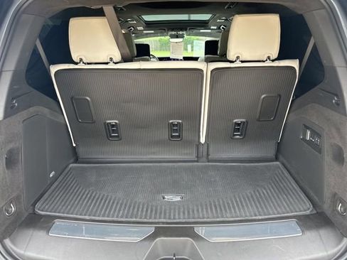 Used 2025 Cadillac Escalade Sport Platinum w/ LPO, Floor Liner Package AWD/4WD image 23