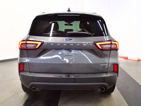 Used 2025 Ford Escape ST-Line AWD/4WD image 6