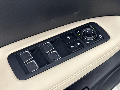 Used 2022 Lexus RX 350L FWD w/ Premium Package image 17