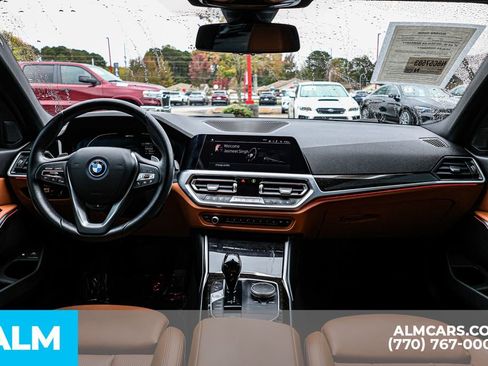 Used 2022 BMW 330e w/ Premium Package image 29